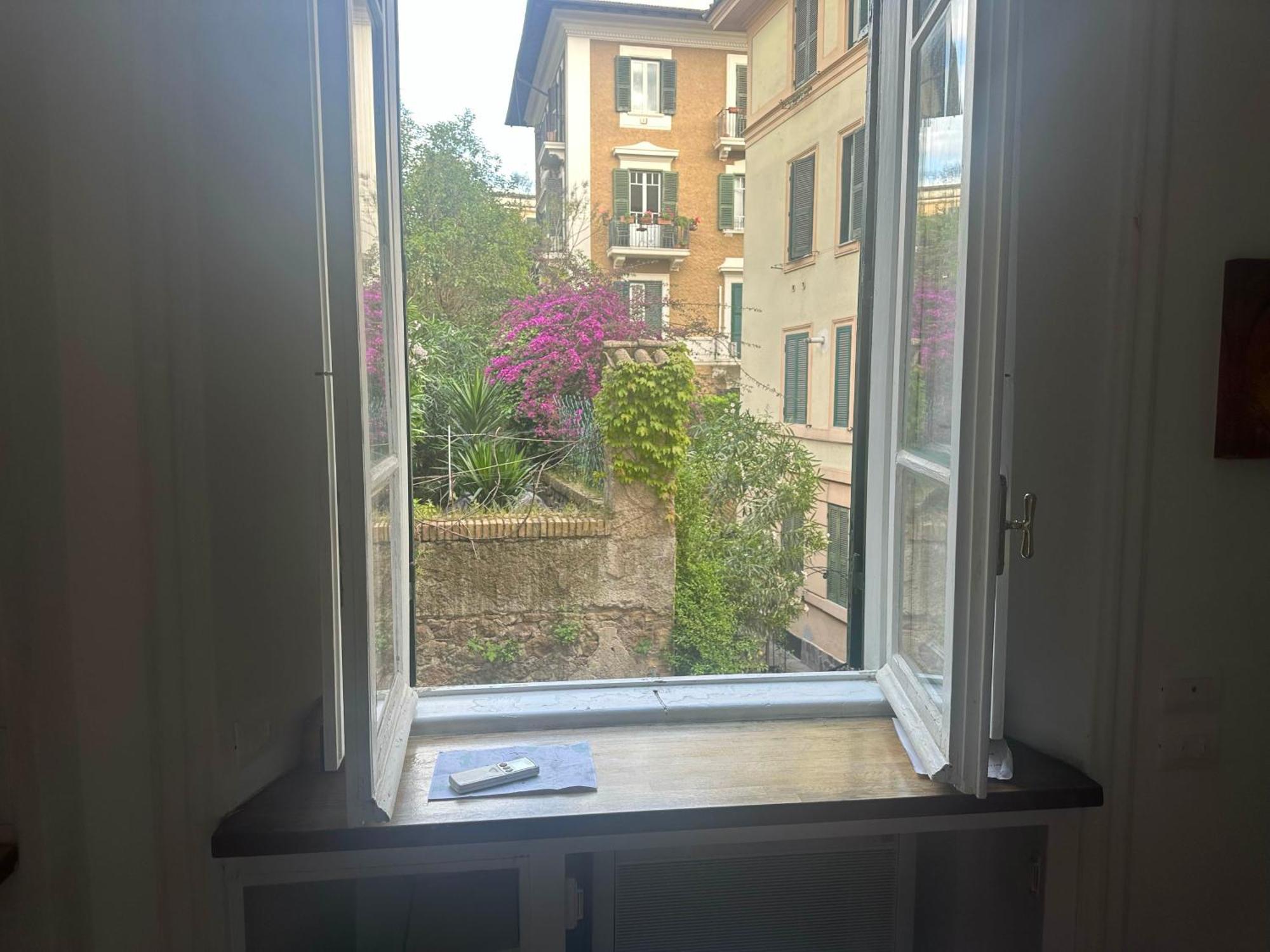 Green Window Roma Exteriér fotografie