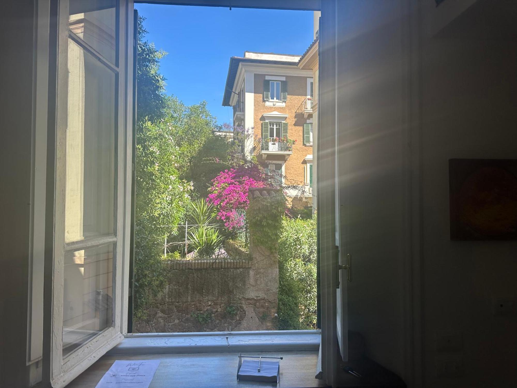 Green Window Roma Exteriér fotografie